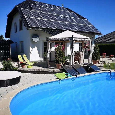Gaestezimmer Im Bewohnten Efh Mit Pool Und Garten * Ziltendorf