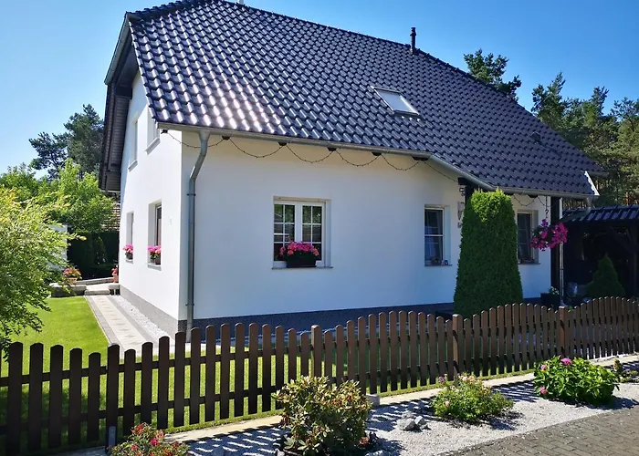 منزل للإقامة Gaestezimmer Im Bewohnten Efh Mit Pool Und Garten *