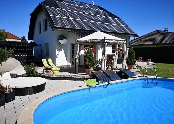 Gaestezimmer Im Bewohnten Efh Mit Pool Und Garten * Ziltendorf